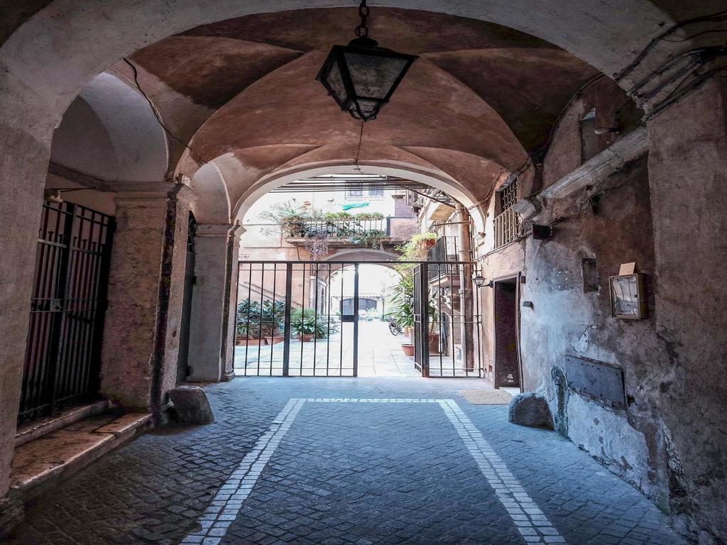 Ancient Trastevere Vespa Loft Roma Exterior foto