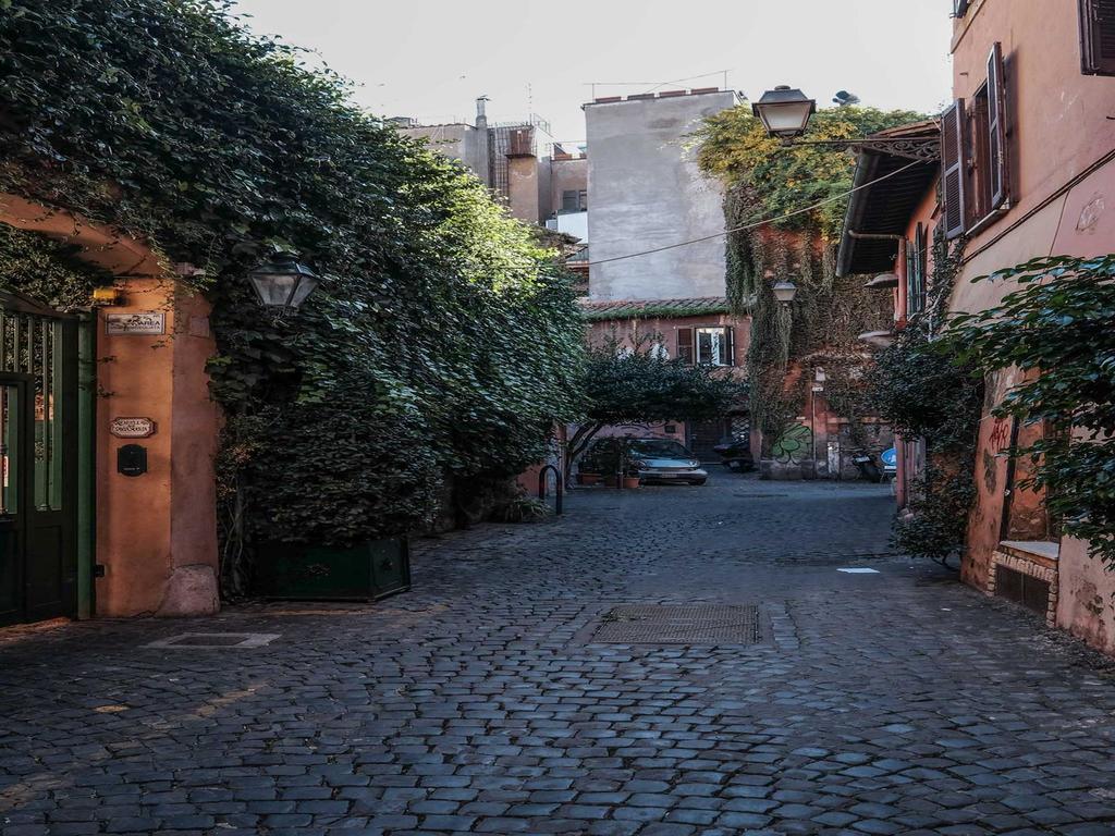 Ancient Trastevere Vespa Loft Roma Exterior foto